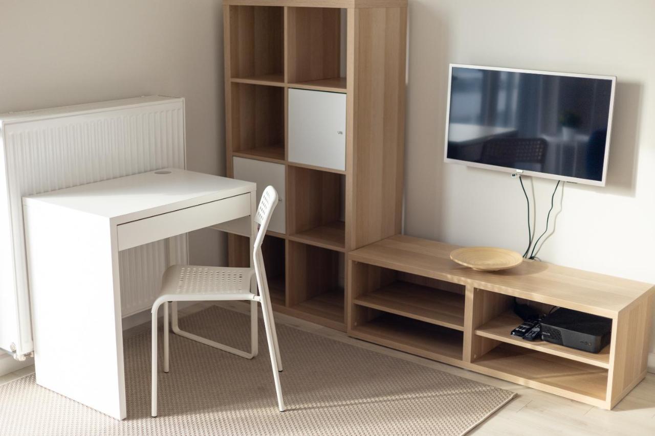 Wola Chic Blue Apartment ワルシャワ エクステリア 写真